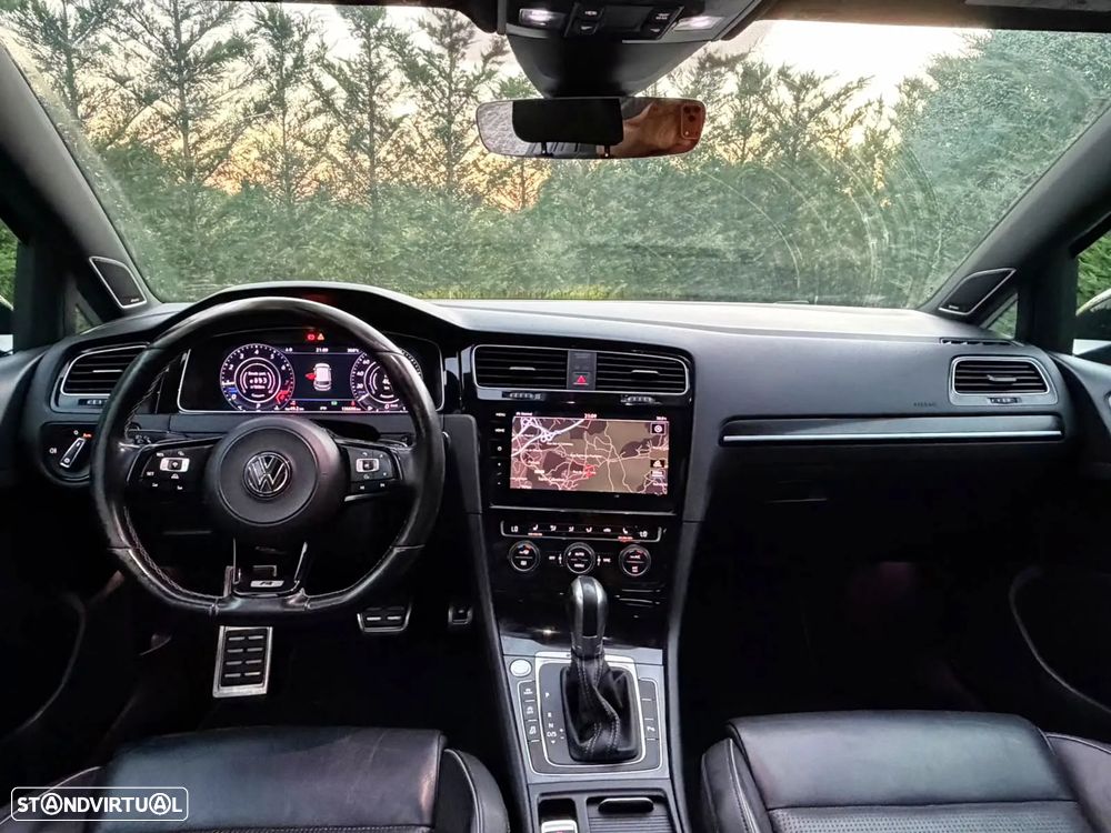 VW Golf R 2.0 TSI OPF 4Motion DSG - 16