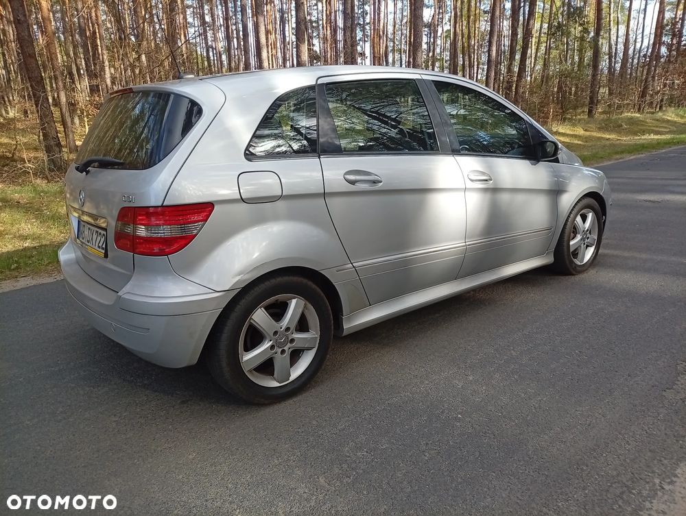 Mercedes-Benz Klasa B 200 CDI Autotronic - 5