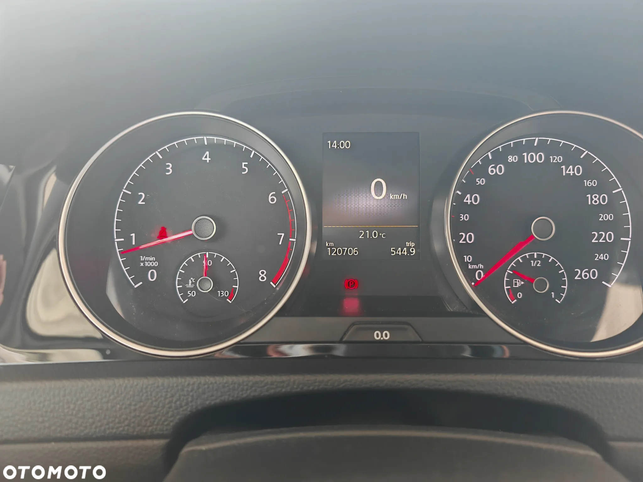 Volkswagen Golf VII 1.4 TSI BMT Highline - 26