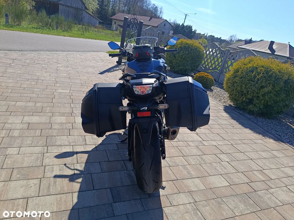 Suzuki GSX 1000 - 8