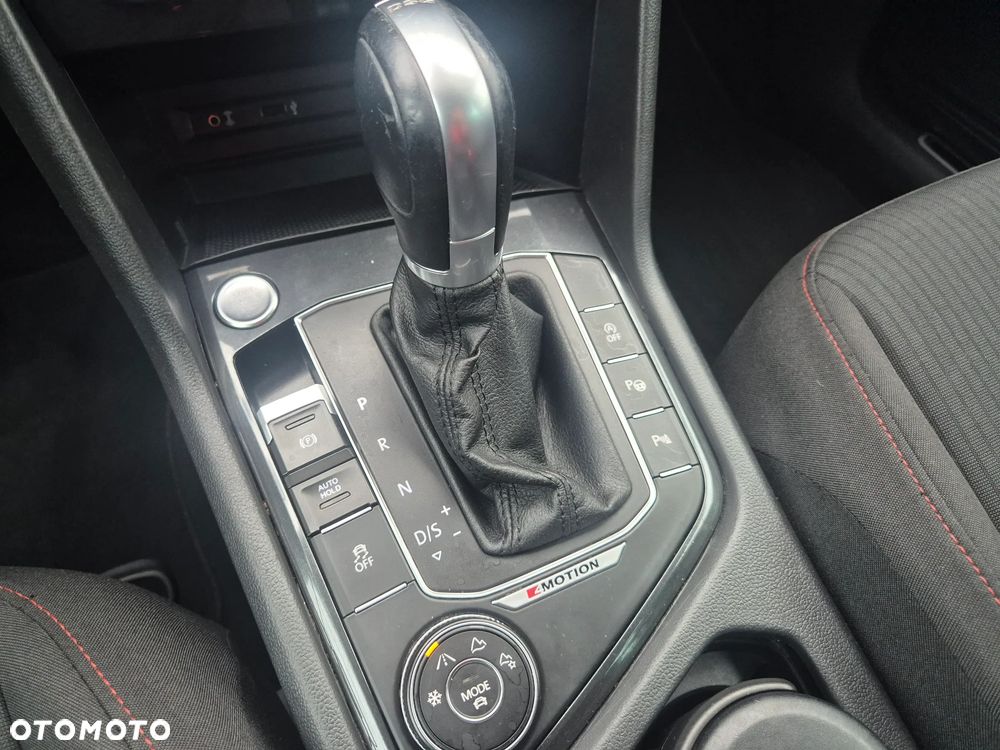 Volkswagen Tiguan 2.0 TDI SCR 4MOTION (BlueMotion Techn.) DSG Sound - 9