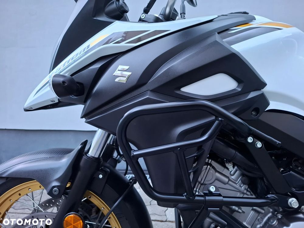 Suzuki DL - 15