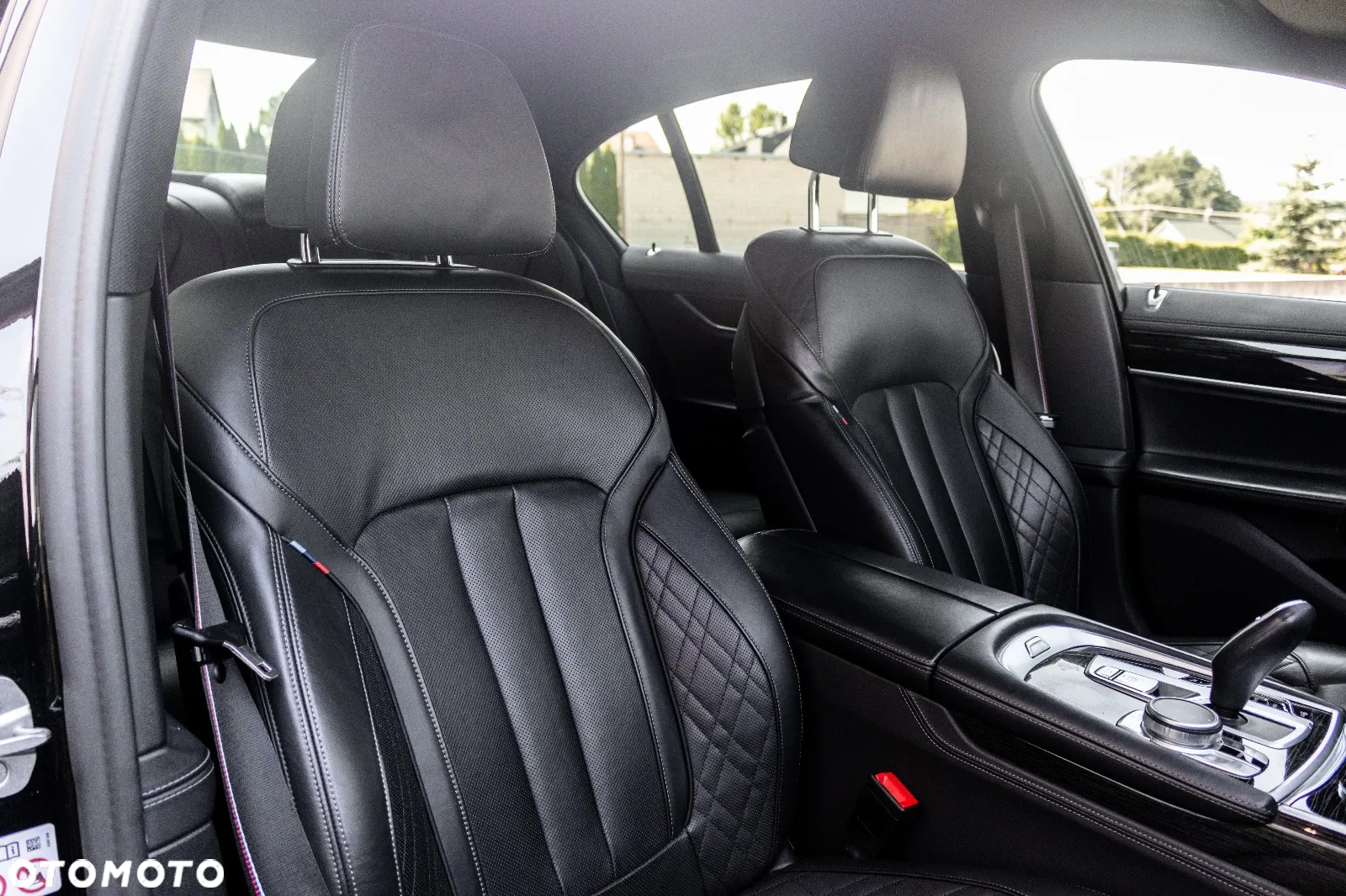 BMW Seria 7 730d xDrive sport - 37