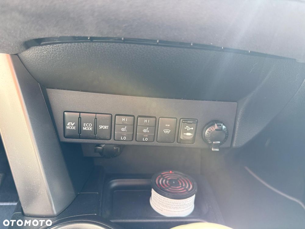 Toyota RAV4 Hybrid Prestige 4x4 - 14