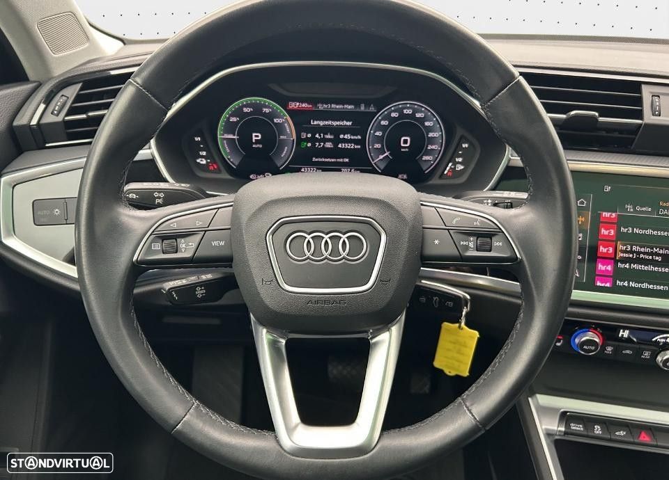 Audi Q3 45 TFSIe S tronic - 7