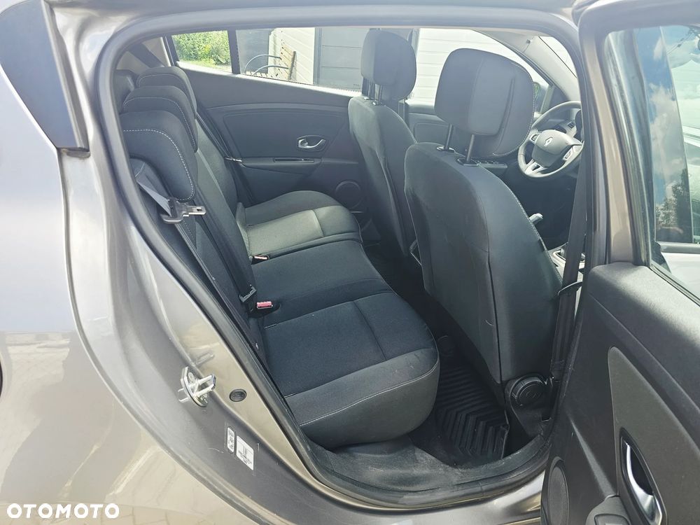 Renault Megane 1.6 16V Dynamique Euro5 - 20