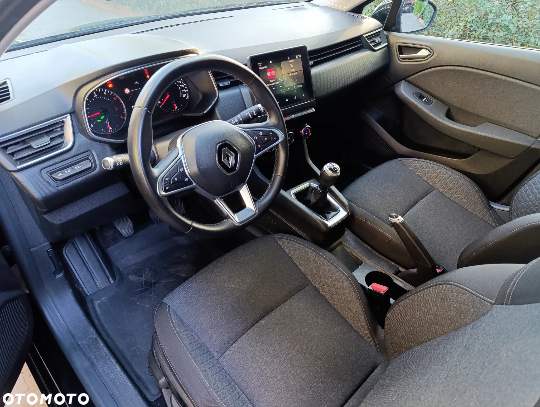 Renault Clio 1.0 TCe Zen - 15