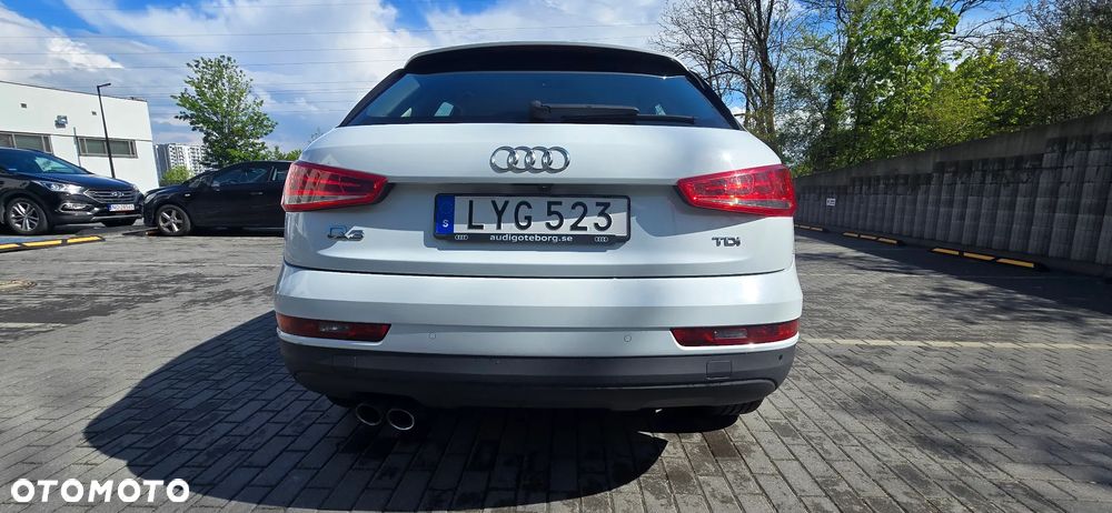 Audi Q3 2.0 TDI sport - 8