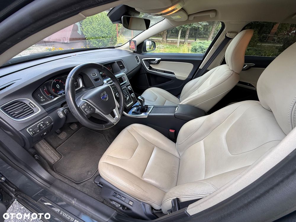 Volvo S60 D3 Drive-E R-Design Momentum - 18