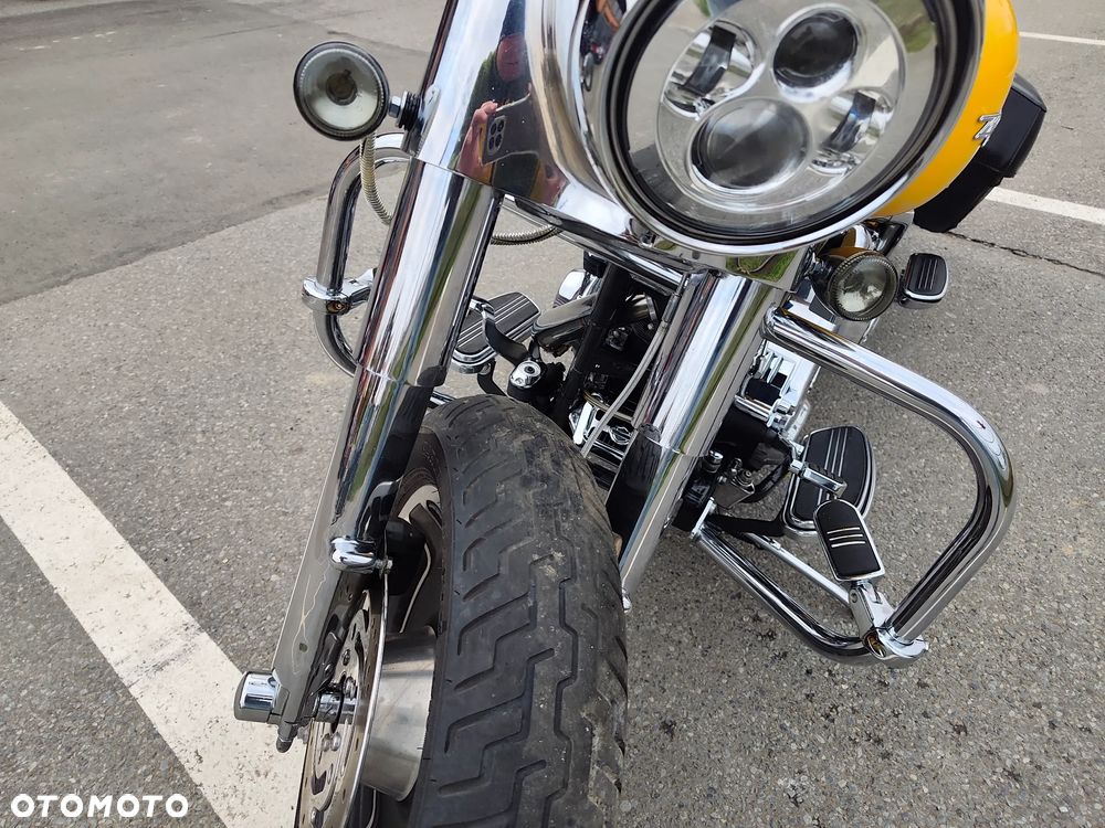 Harley-Davidson Touring Road King - 26