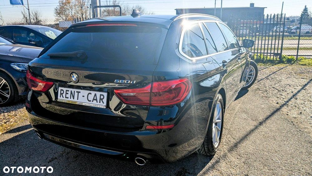 BMW Seria 5 520d Luxury Line sport - 11