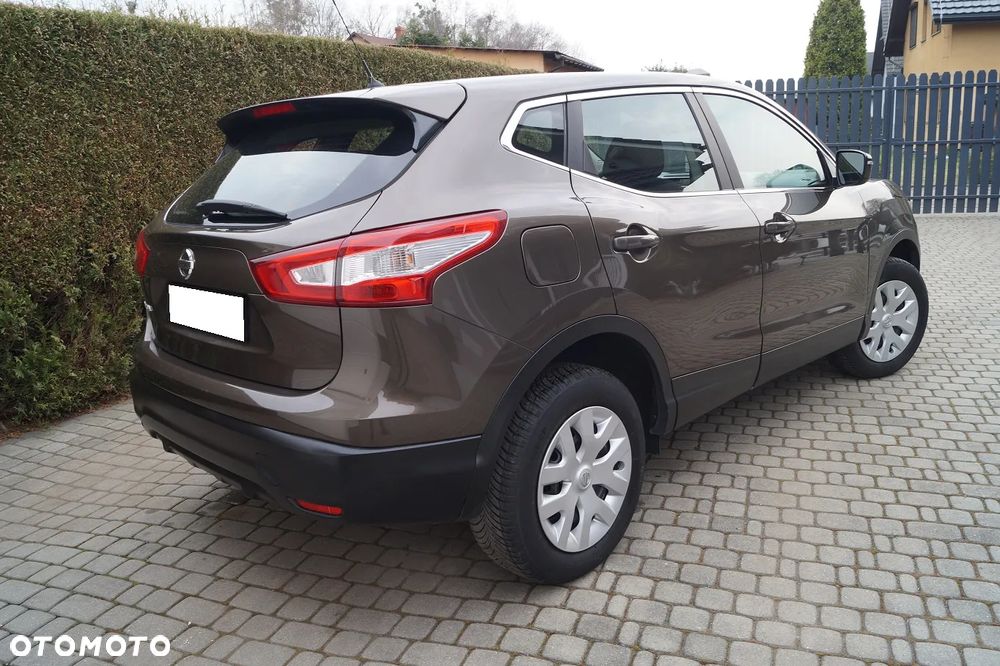 Nissan Qashqai 1.2 DIG-T N-Vision - 2