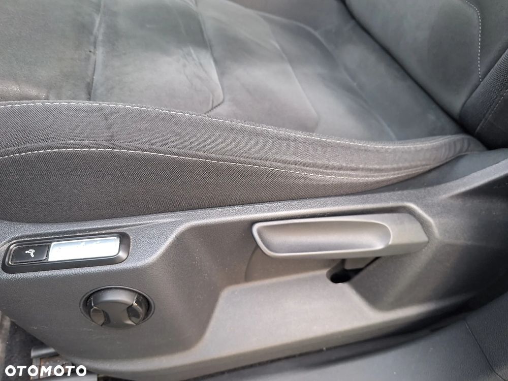 Volkswagen Tiguan 2.0 TDI SCR (BlueMotion Technology) DSG Highline - 12