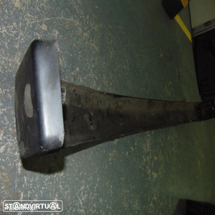 Ford Transit antiga 2º modelo pára-choques - 2