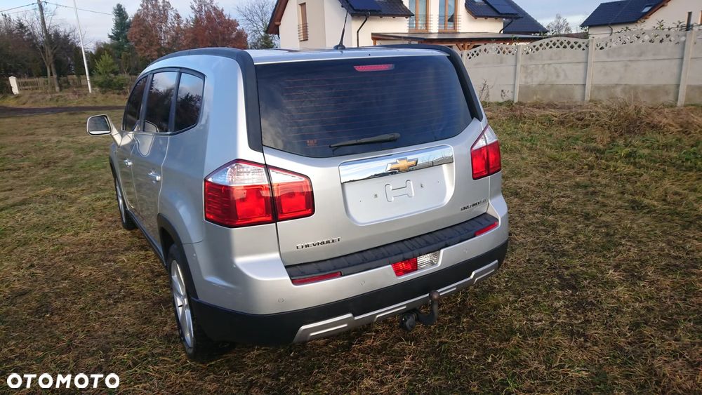 Chevrolet Orlando - 36
