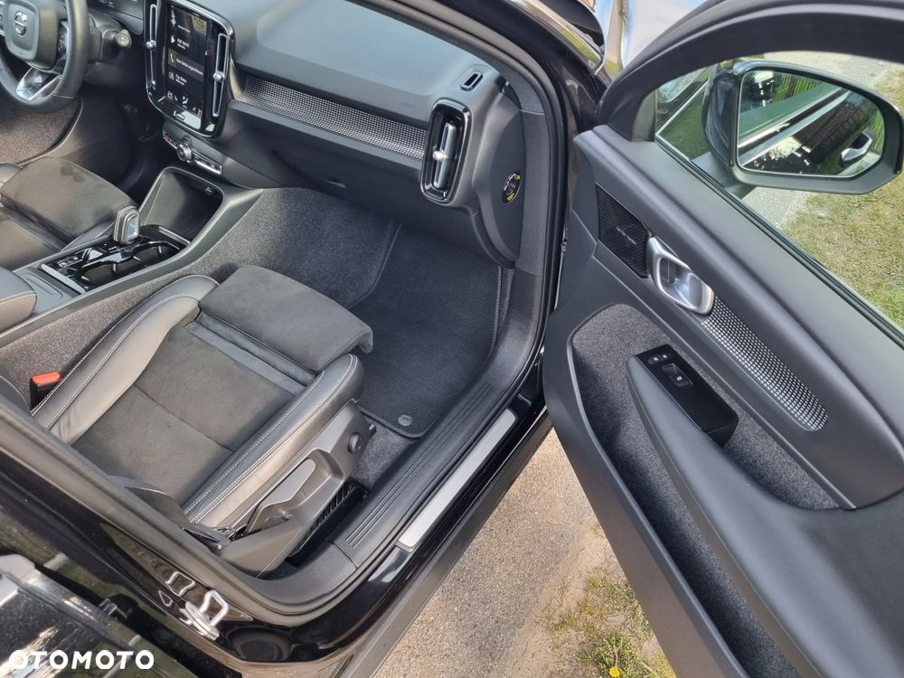 Volvo XC 40 B4 B Geartronic RDesign - 18