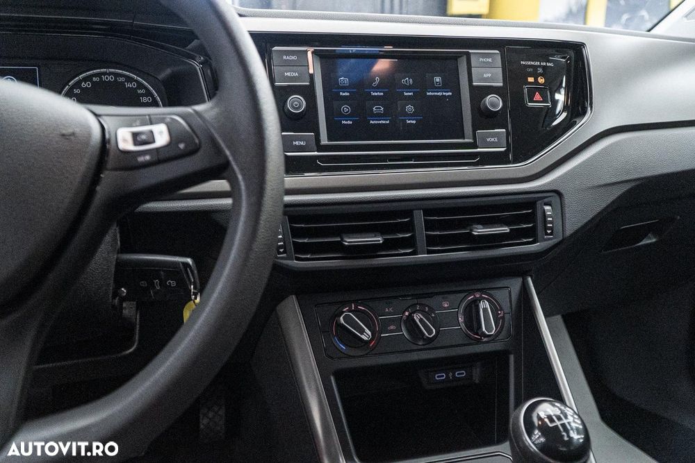 Volkswagen Polo 1.0 TSI Comfortline - 24