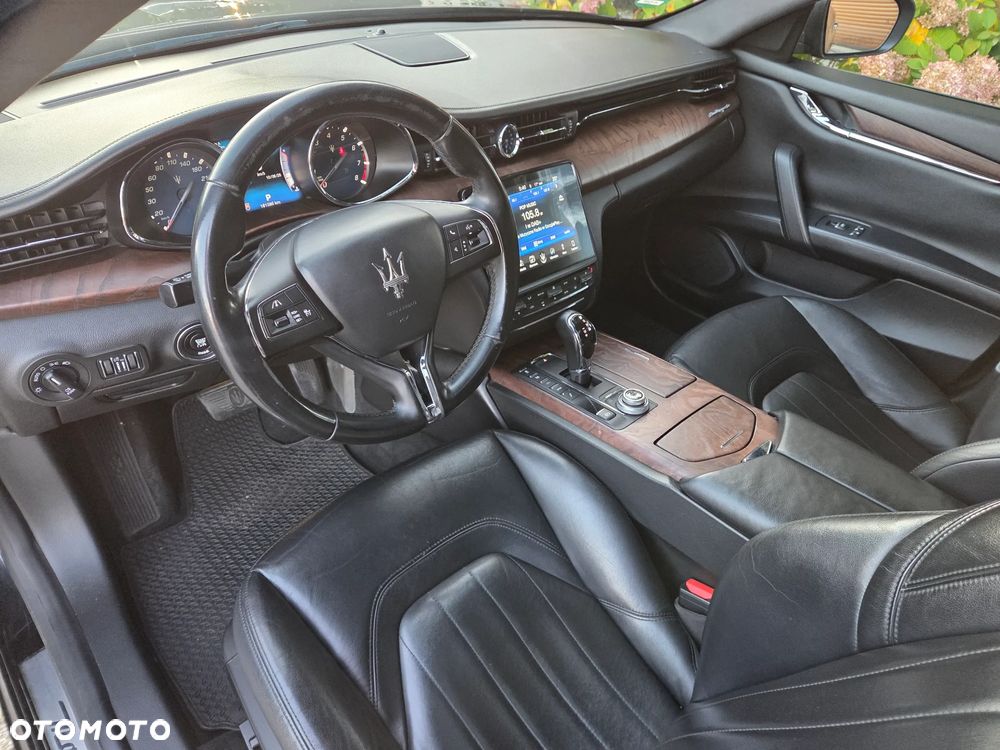 Maserati Quattroporte - 33