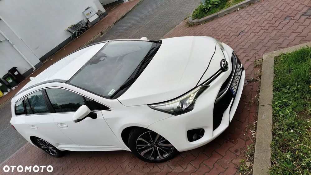 Toyota Avensis 2.0 D-4D Prestige - 6
