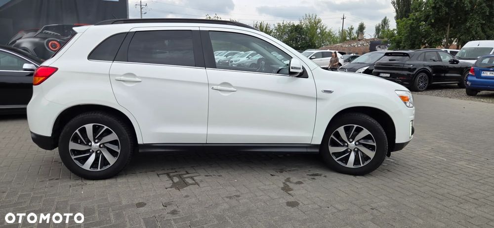 Mitsubishi ASX 1.8 DID Invite 4WD AS&G - 17