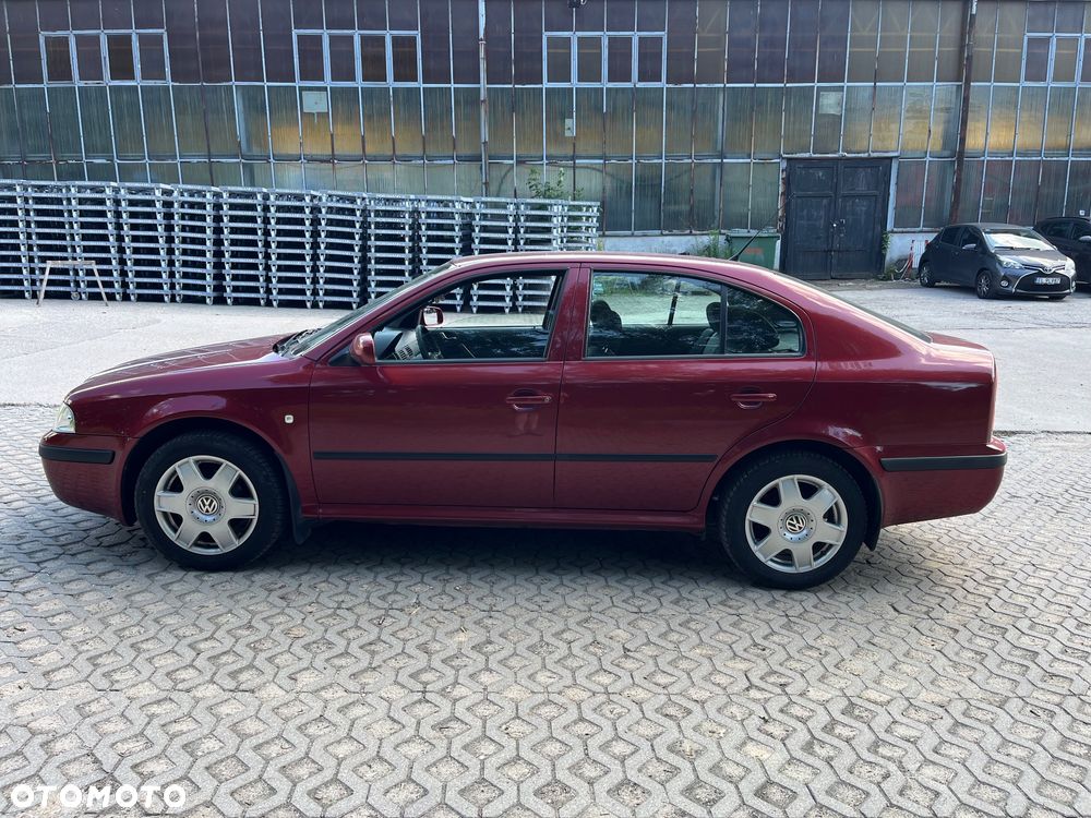 Skoda Octavia 1.9 TDI Tour - 10