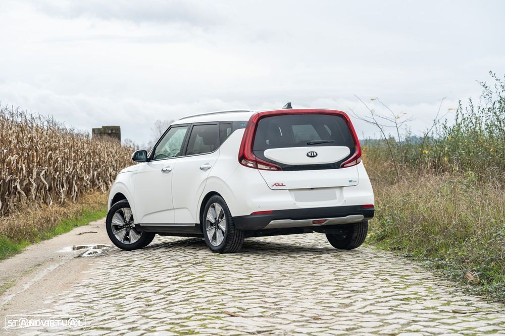Kia e-Soul 64kWh - 8