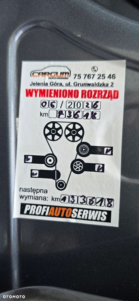 Peugeot 207 - 8