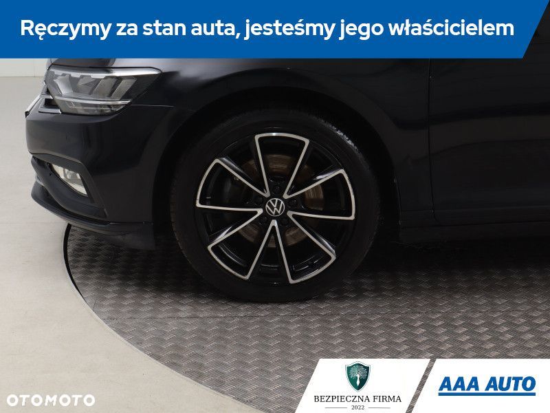 Volkswagen Passat Variant - 17