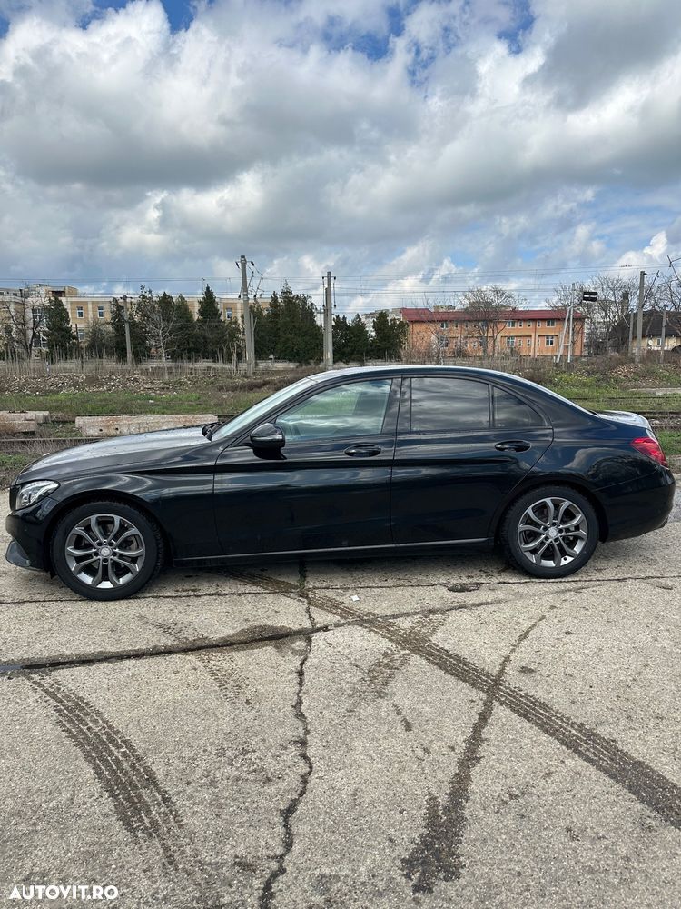 Mercedes-Benz C 220 d 9G-TRONIC - 4