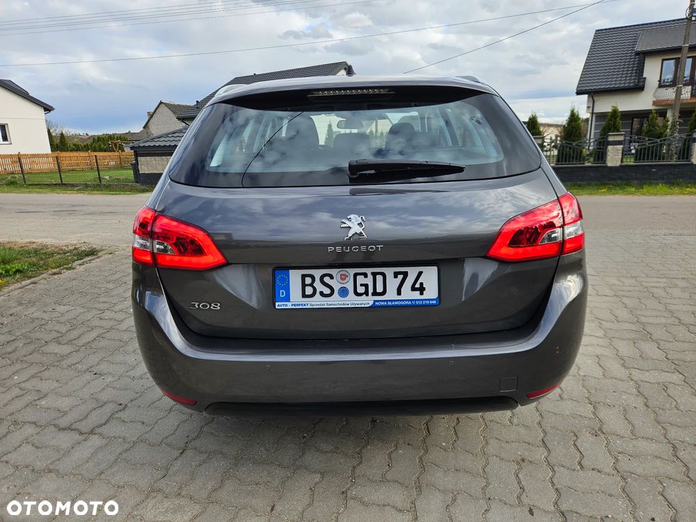 Peugeot 308 - 13