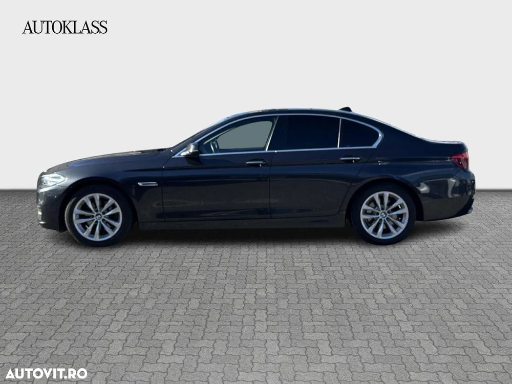 BMW Seria 5 520d AT - 2