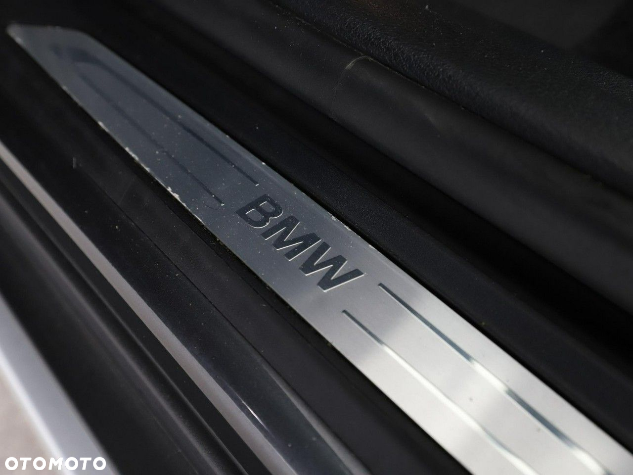 BMW X1 sDrive18d xLine - 37