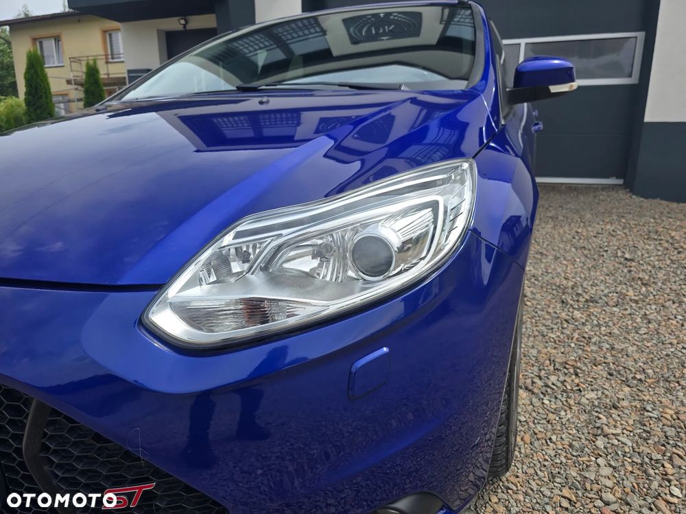 Ford Focus 2.0 EcoBoost ST - 12