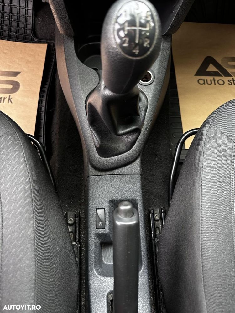 Dacia Logan 0.9 TCe Ambiance - 22