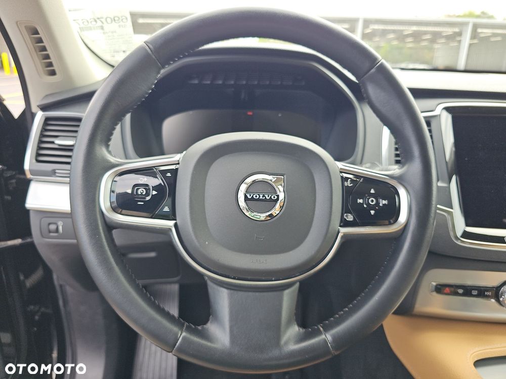Volvo XC 90 T6 AWD Geartronic Momentum - 10