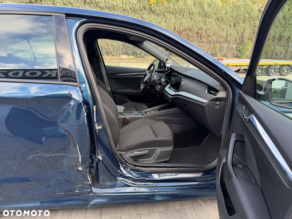 Skoda Octavia 2.0 TSI 4x4 Sportline DSG - 12
