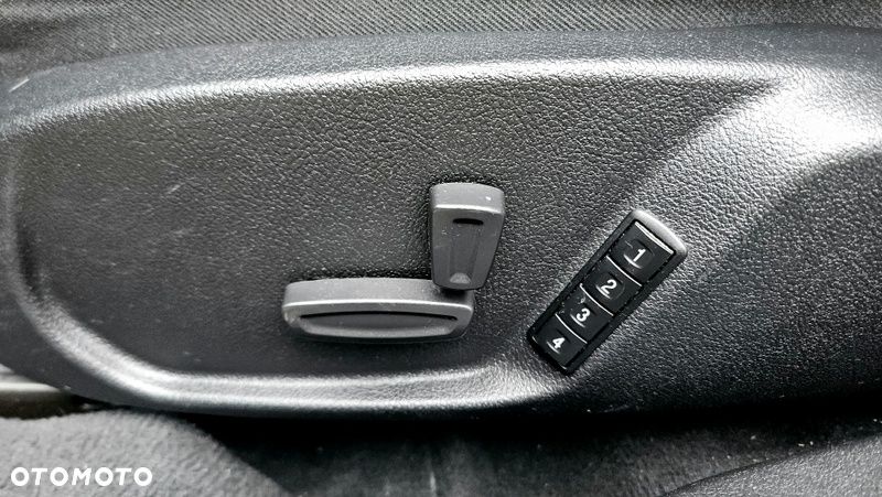 Ford Mondeo 2.0 TDCi Titanium - 30