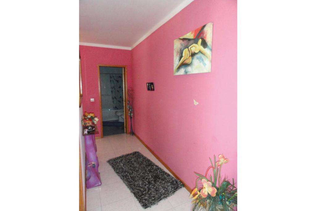 Apartamento t2 viana excelente localizaçao. - Grande imagem: 2/6