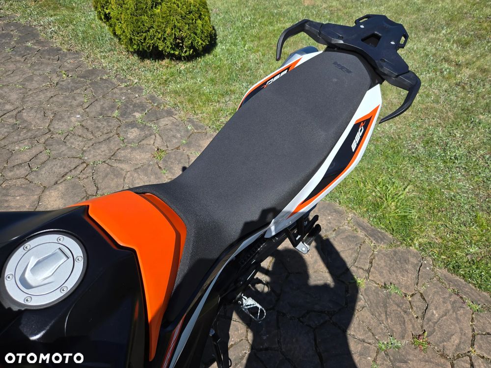 KTM Adventure - 22