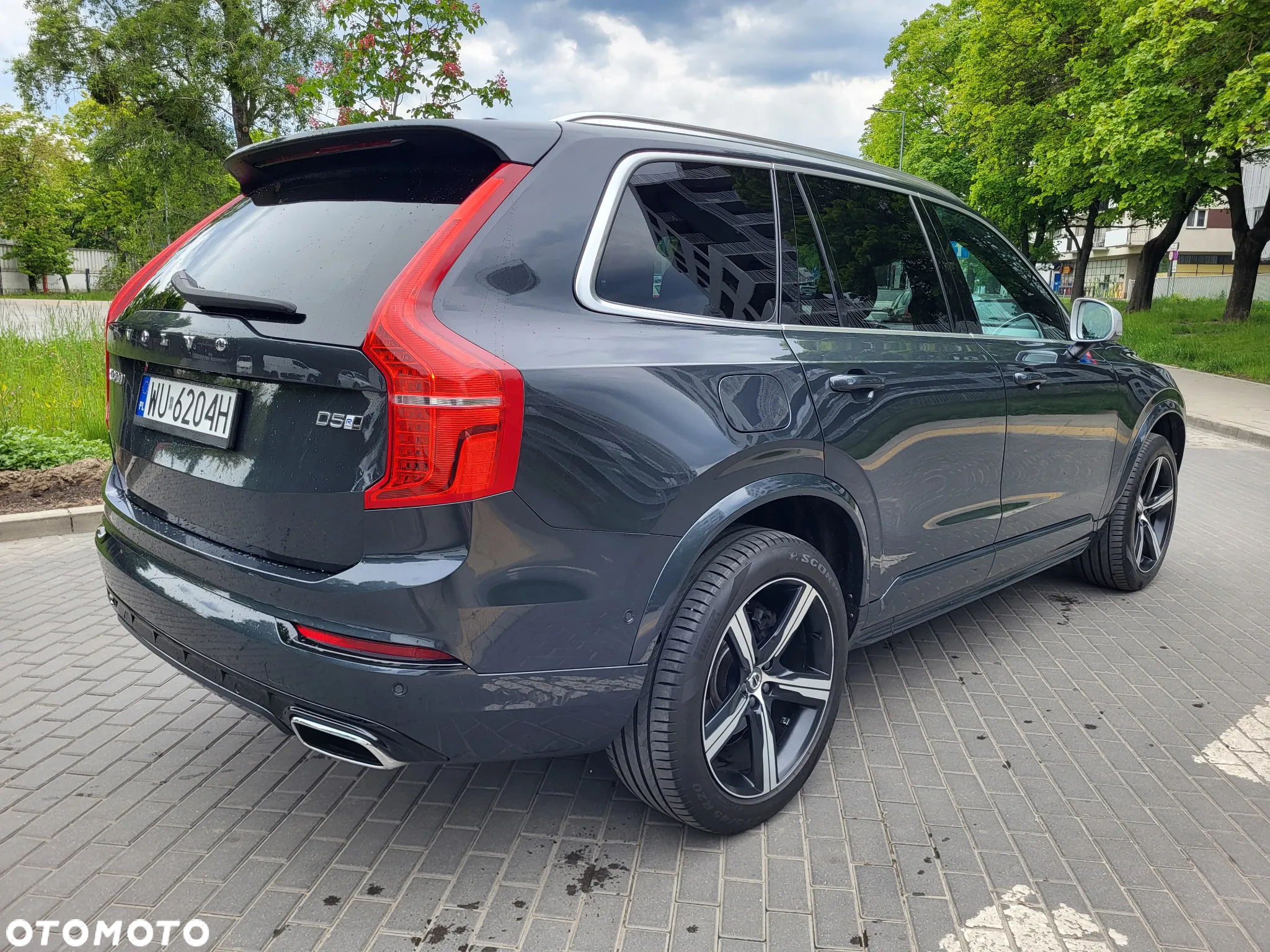 Volvo XC 90 D5 SCR AWD R-Design 7os - 27