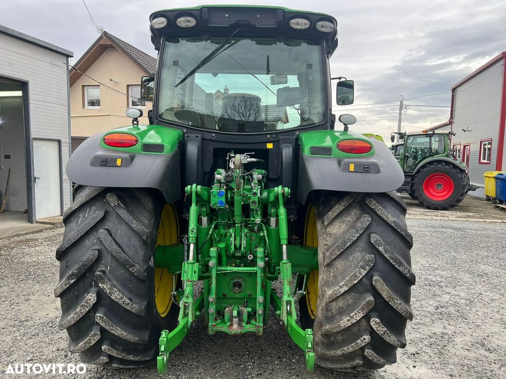 John Deere 6150R - 3