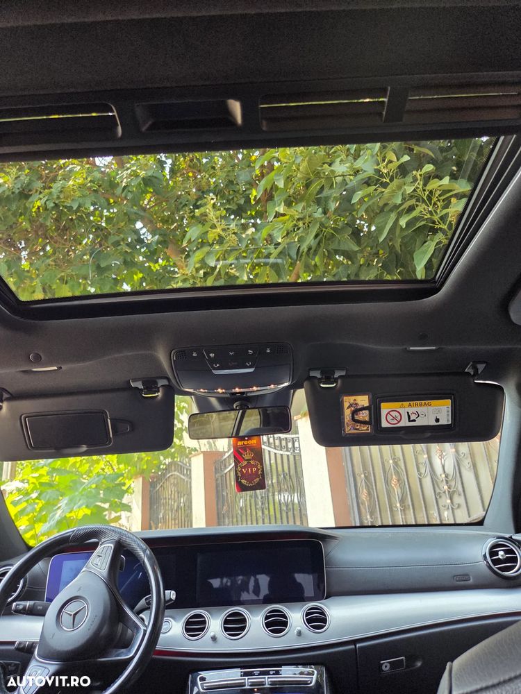 Mercedes-Benz E 220 d 9G-TRONIC - 2