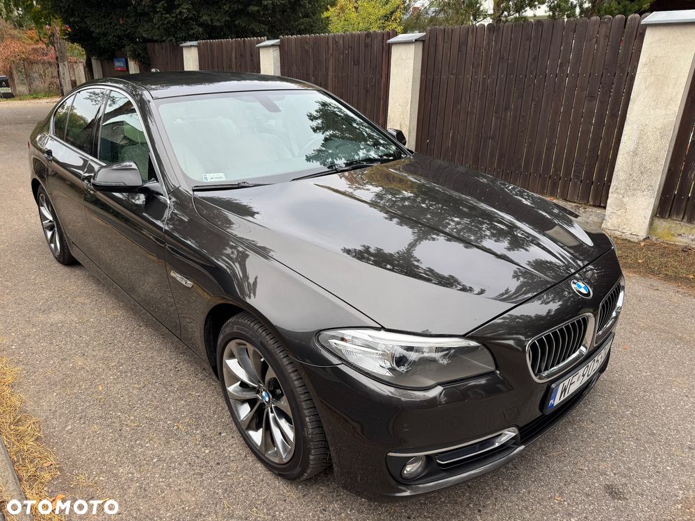 BMW Seria 5 525d xDrive Luxury Line - 3