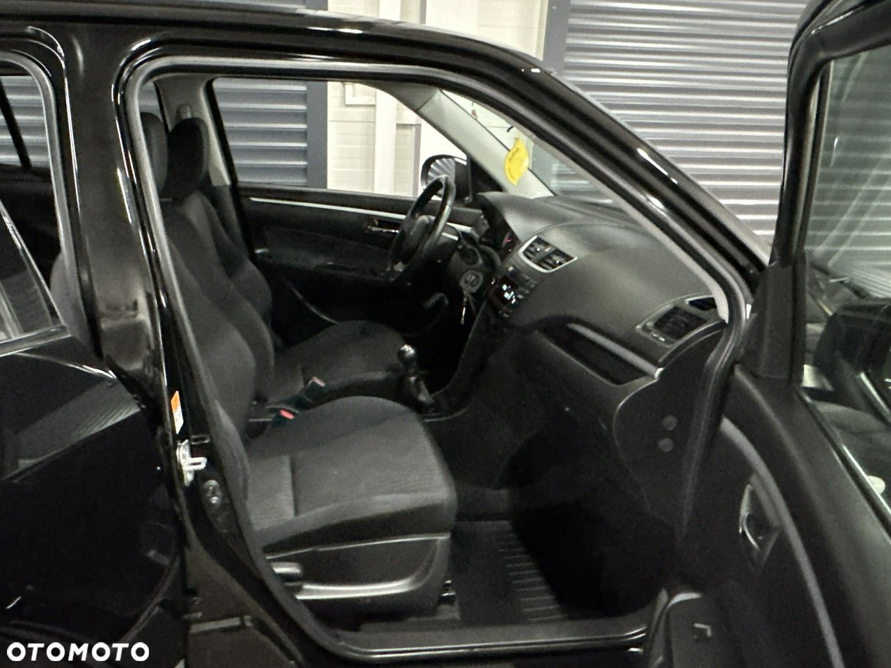 Suzuki Swift - 9