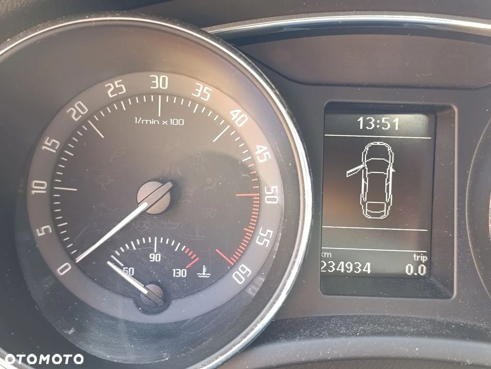 Skoda Superb 2.0 TDI DSG Ambition - 5