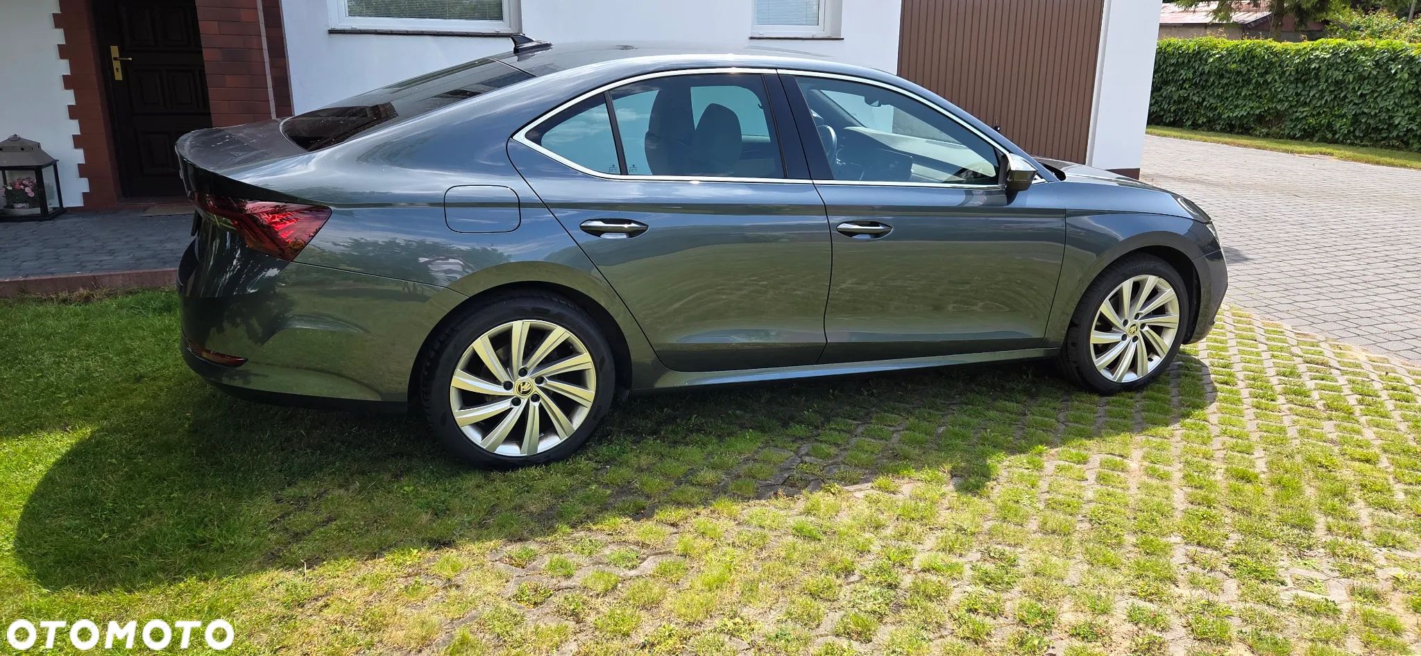 Skoda Octavia 2.0 TDI Style DSG - 1