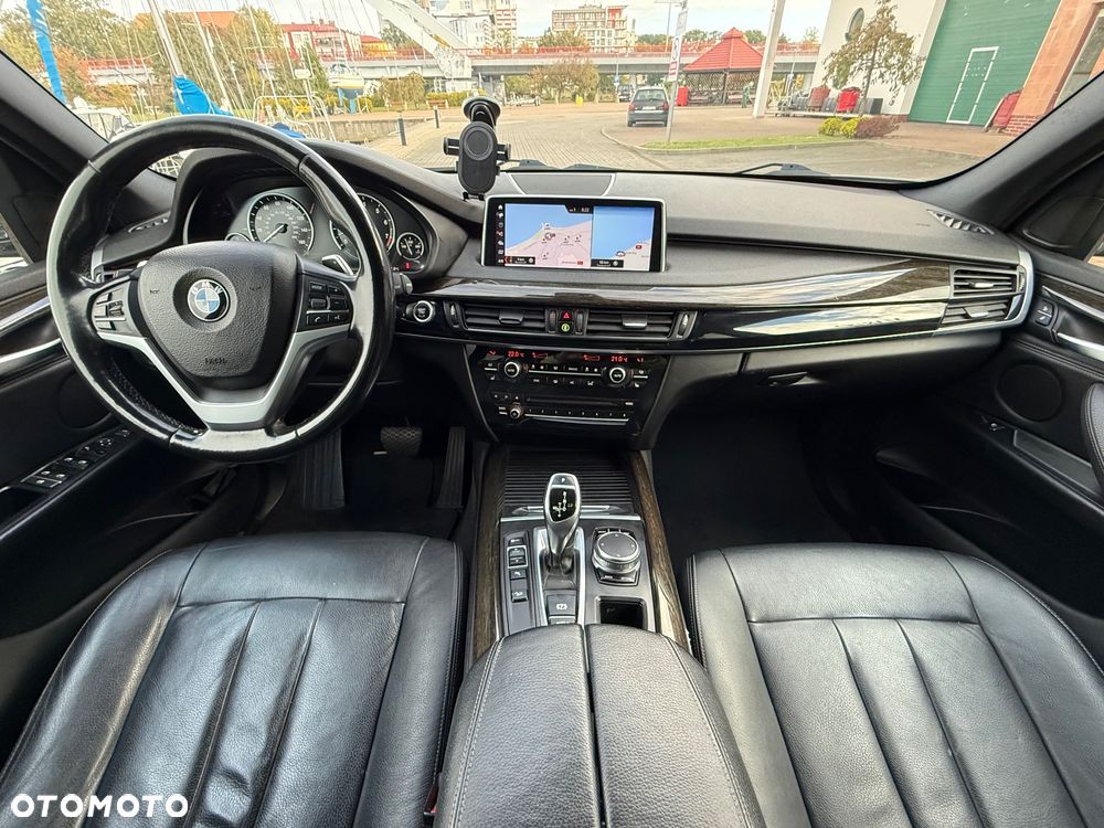 BMW X5 xDrive35i - 6
