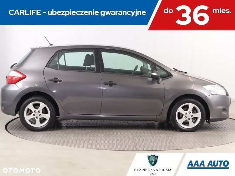 Toyota Auris - 7