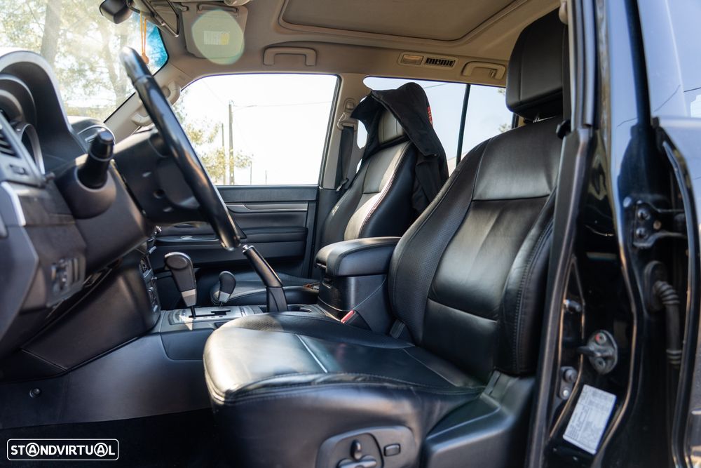 Mitsubishi Pajero 3.2 DI-D Instyle Navi AT - 9