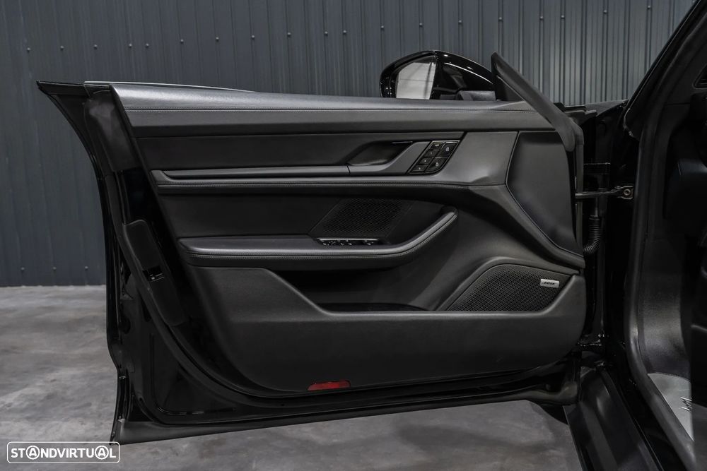 Porsche Taycan 4S Bateria Performance Plus - 20
